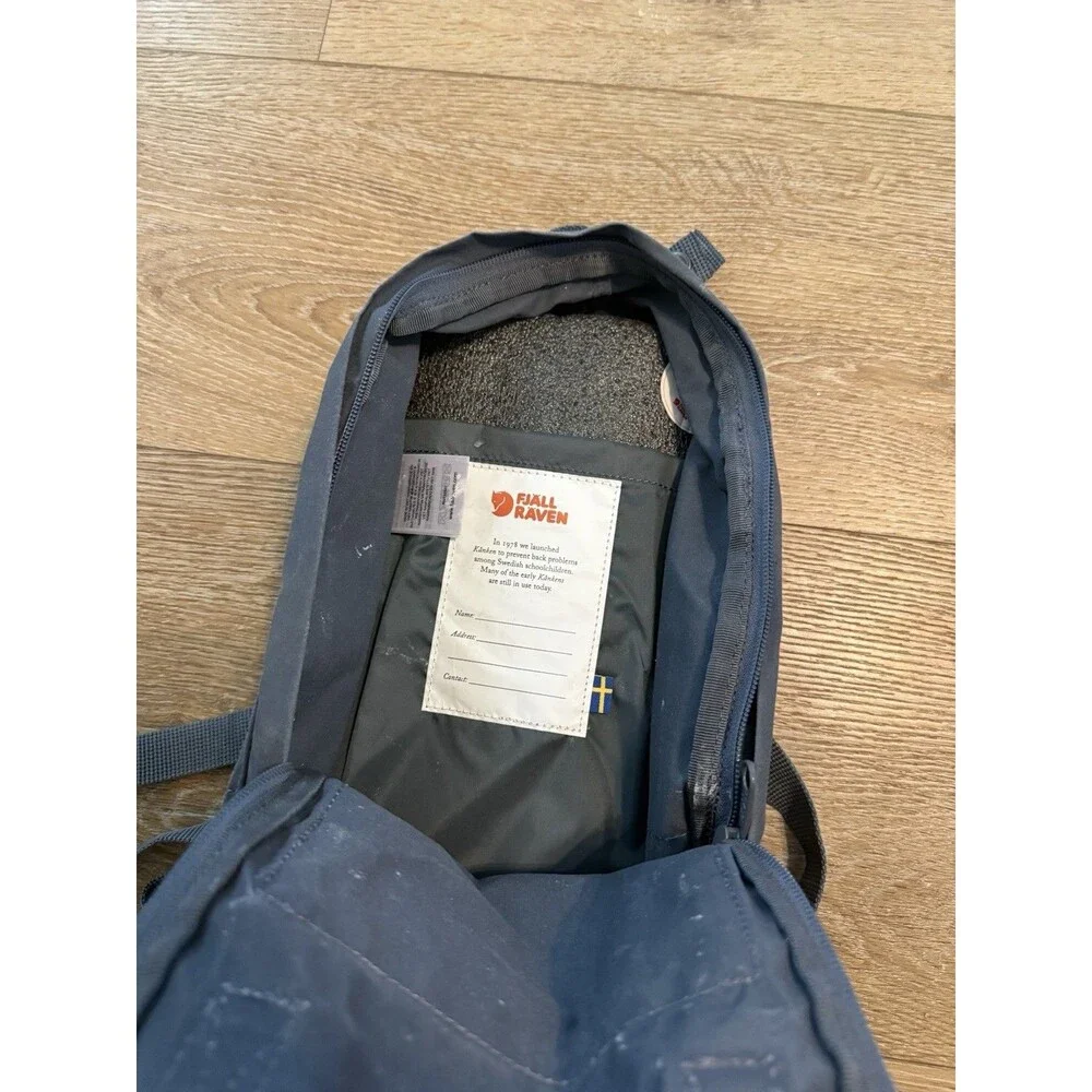 Fjallraven Kanken Mini Backpack - Lightweight School Travel Bag in Gray